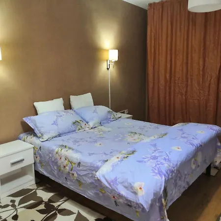 Moscow Avenue 11 *